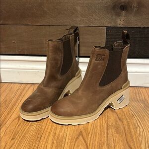 Sorel Brown Leather Hi-Line Chelsea Boots